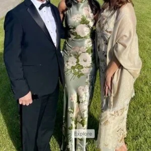 Reformation NWT 2 Anaiis Silk Maxi Dress Open Back Tarragon Green Floral - Picture 3 of 12